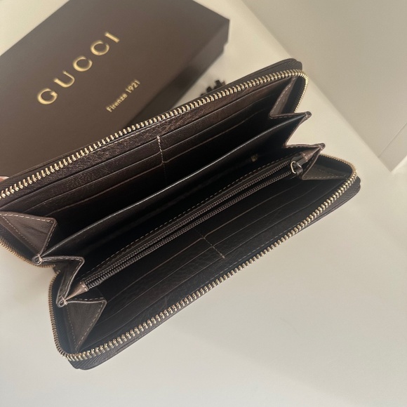 AUTHENTIC Gucci Wallet - Picture 6 of 12